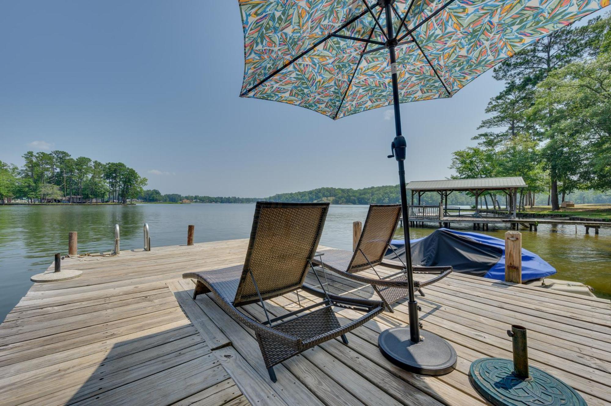Lake Sinclair Crooked Creek Cottage With Fire Pit! Eatonton Eksteriør bilde